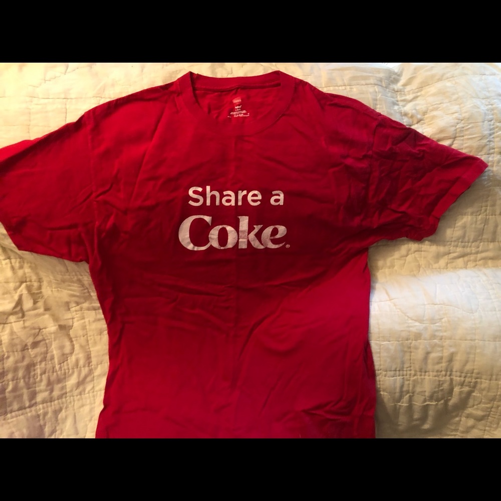 Like new, Coca-Cola Share a Coke Tee size Large adult